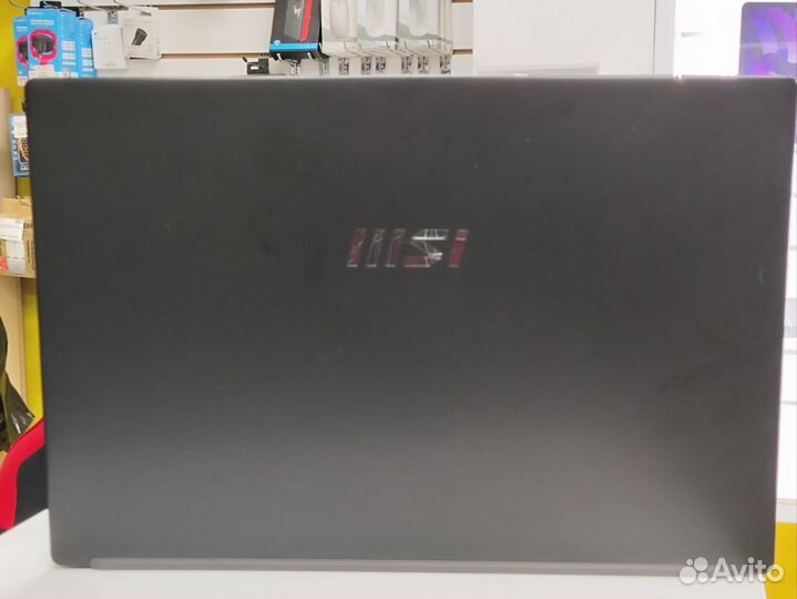 Мощный MSI i3-1115G4 8/256GB SSD Intel UHD