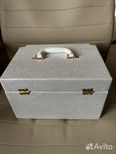 Сундук для хранения вещей/шкатулка