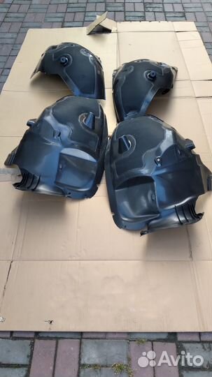 Защита арок передняя левая (подкрылок) Tesla M3