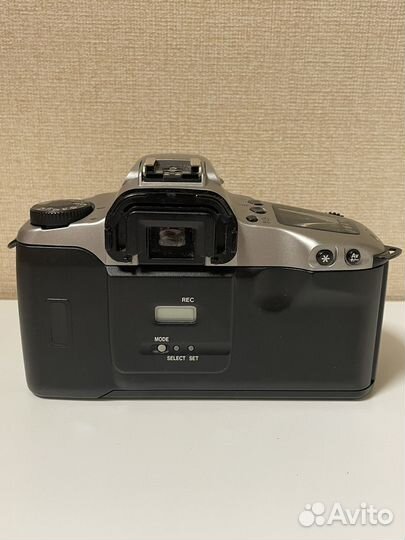 Зеркальный фотоаппарат Canon EOS 300