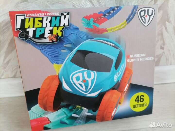 Гибкий трек с машинкой на батарейках