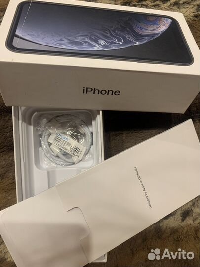 iPhone Xr, 64 ГБ