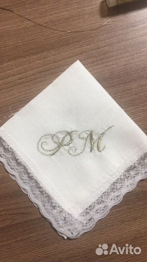 Носовые платочки ручной работы