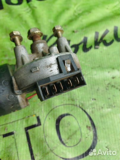 Моторчик передних стеклоочистителей Audi A4 B5