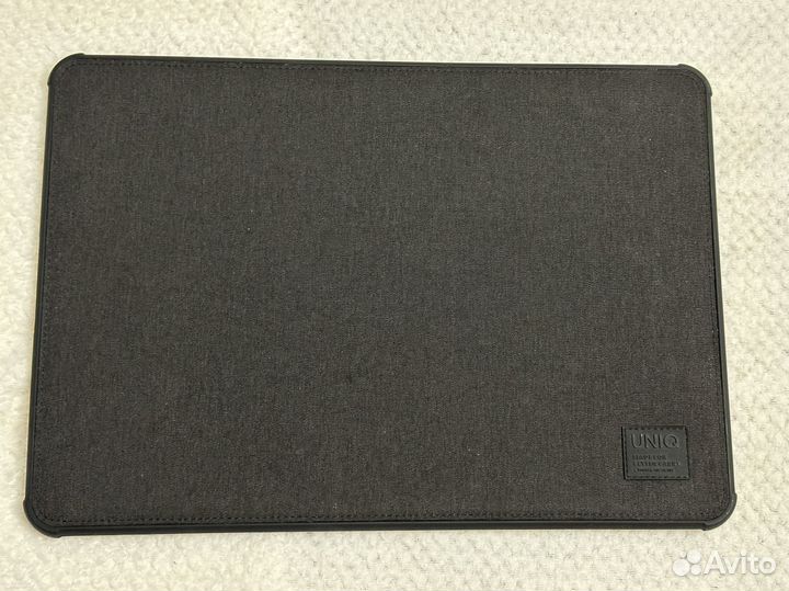 Чехол uniq папка для apple macbook pro 15''