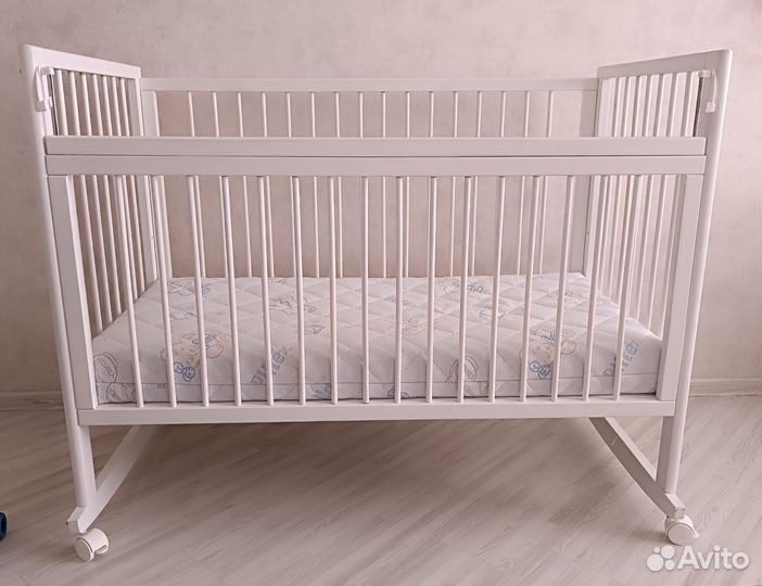 Детская кроватка от 0 до 3 х лет