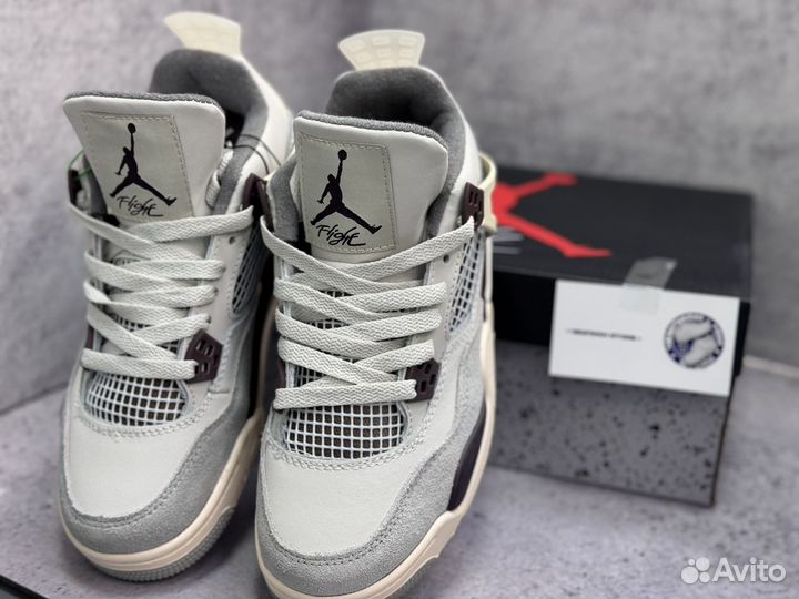 Кроссовки Nike air jordan 4 retro