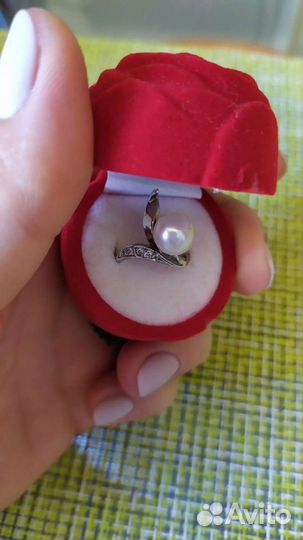 Серебряное кольцо