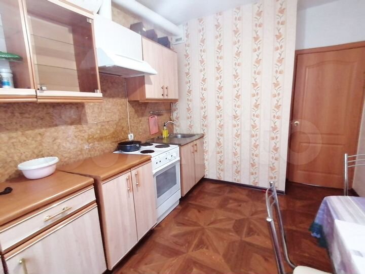 2-к. квартира, 58 м², 5/17 эт.