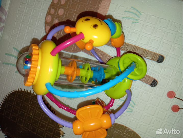 Детские развивающие игрушки