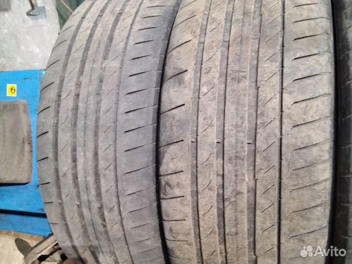 Continental ContiSportContact 5P SUV 235/55 R19 V