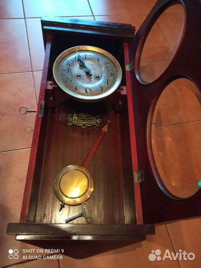 Часы старинные настенные с боем 