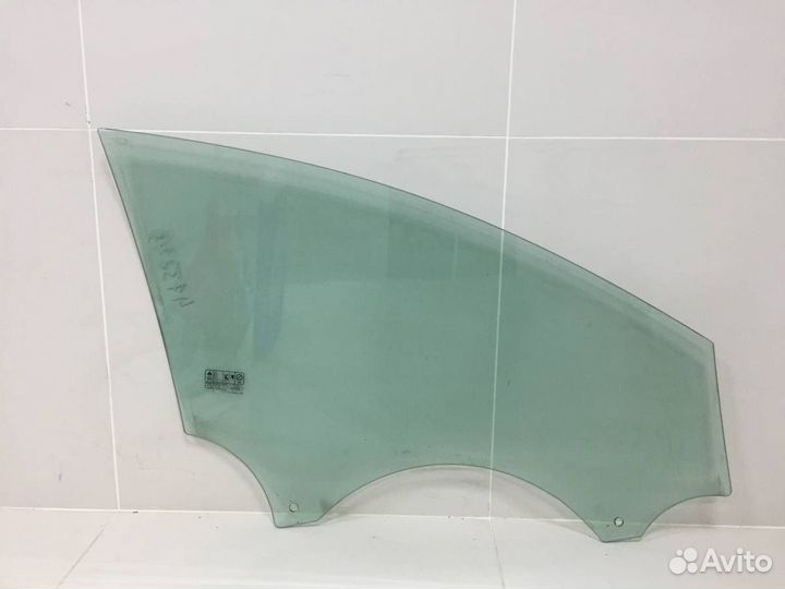 Стекло двери передней левой Ford Mondeo 4 2007-201