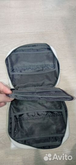 Косметичка дорожная