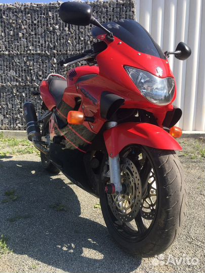 Продам мотоцикл honda CBR 600 F4