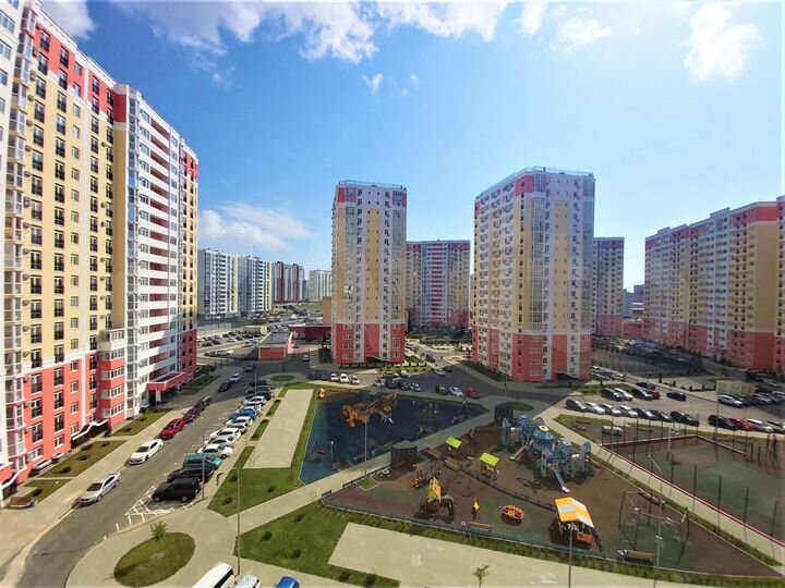 2-к. квартира, 67 м², 9/18 эт.