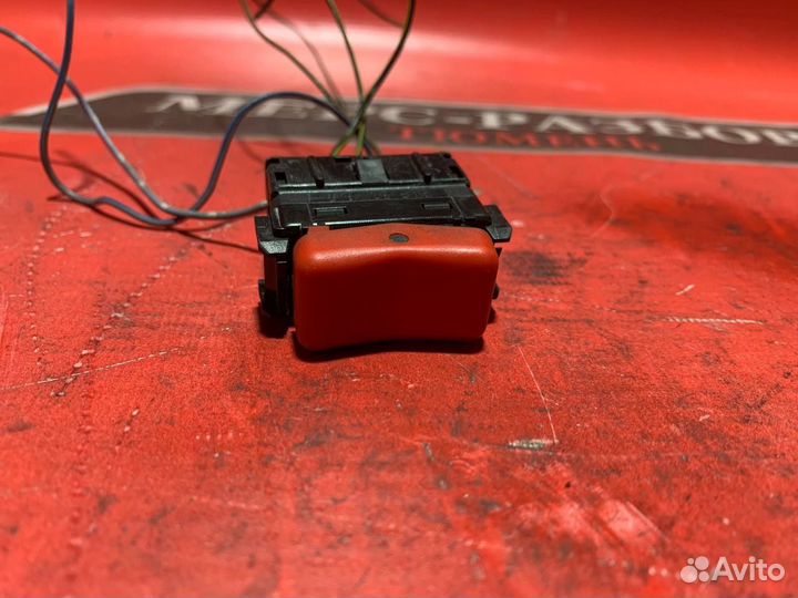 Мерседес 140 129 кнопка аварийной сигнализации