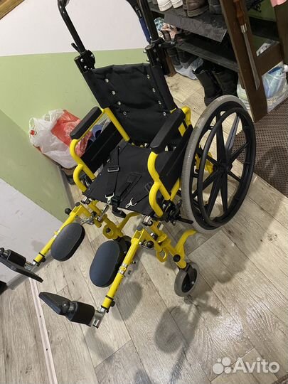 Коляска инвалидная детская