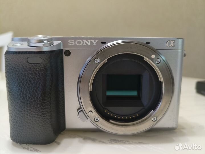 Фотоаппарат sony a6400 + объективы