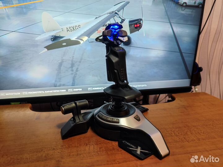 Джойстик Saitek Cyborg X