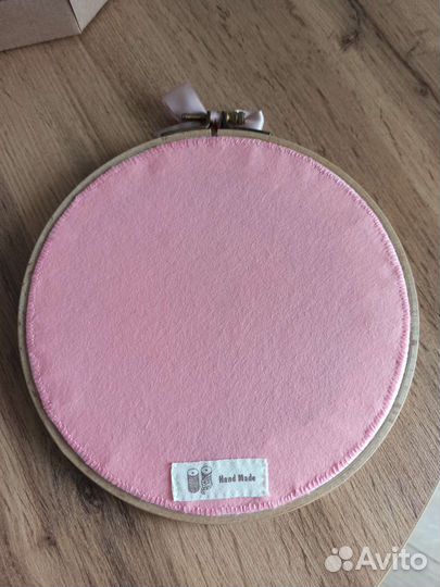 Декор в детскую, вышитое панно