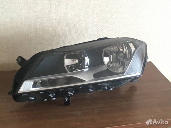 Оригинальная левая фара Volkswagen Passat B7