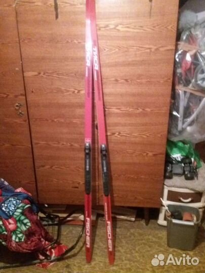 Лыжи стеклопластик тиса 1м85см