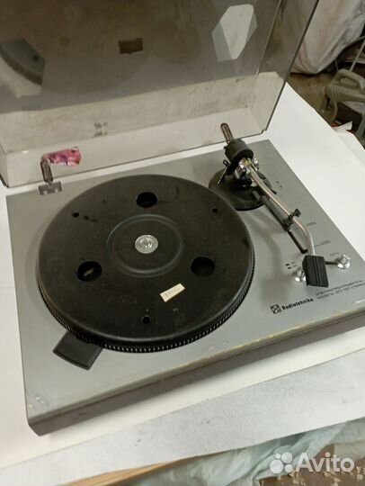 Проигрыватель винила. Запчасти