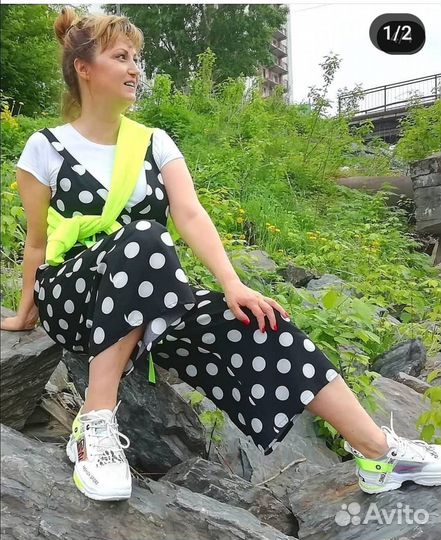 Комбинезон женский черный в белый горох