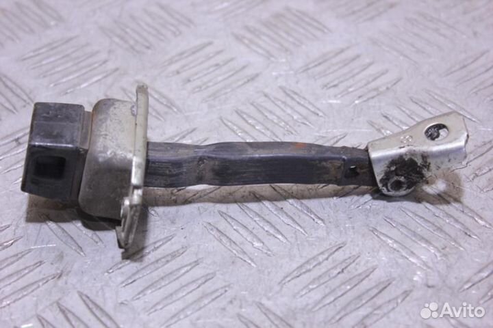 Ограничитель двери задний Mitsubishi Outlander XL