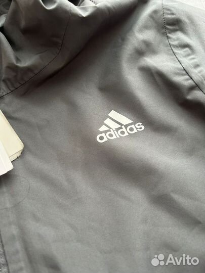 Ветровка женская adidas s новая