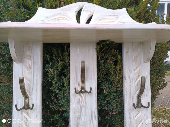 Вешалка в прихожую