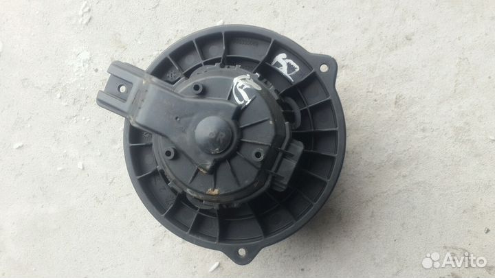 Kia Rio 3 Hyundai Solaris вентилятор отопителя