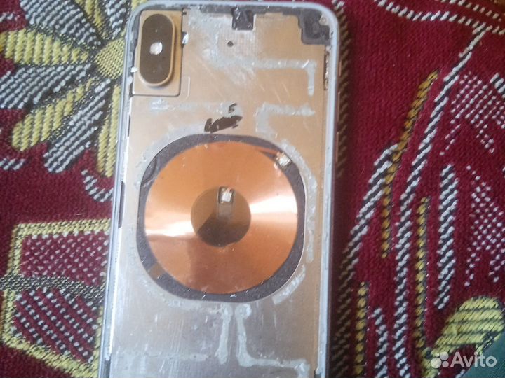 iPhone Xs, 256 ГБ