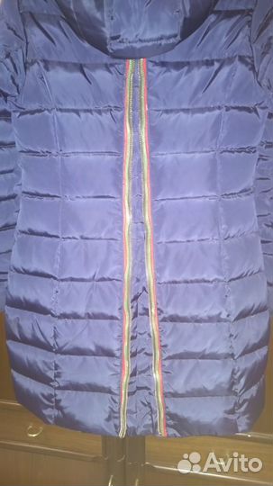 Moncler Пальто Пуховик. Размер XS - S