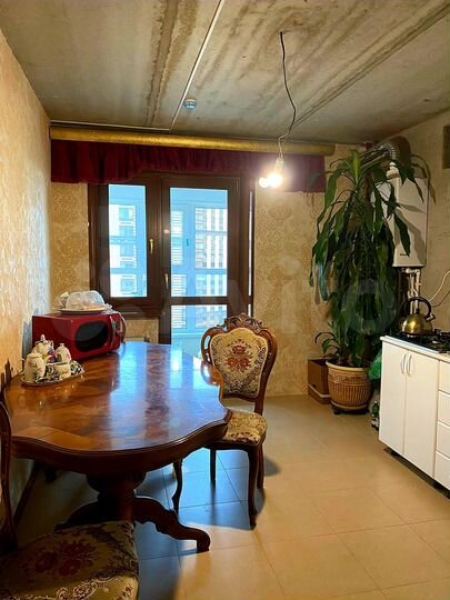 2-к. квартира, 63 м², 13/16 эт.