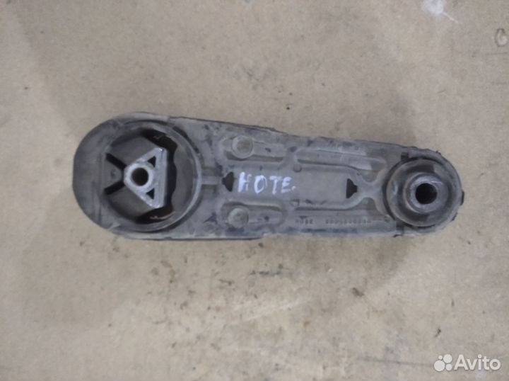 Опора кпп задняя Nissan Note E11