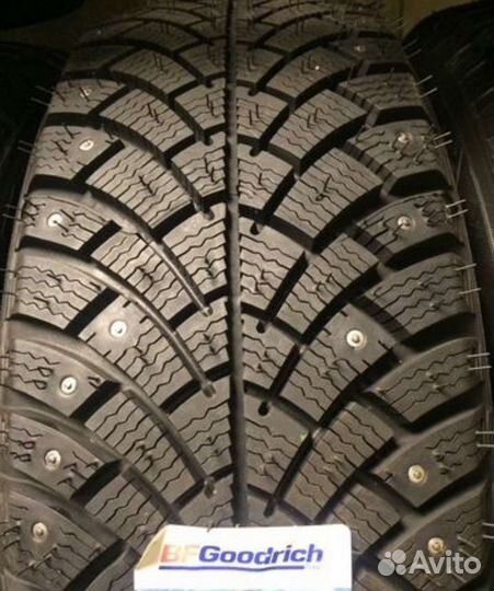 Bfgoodrich G-Force Stud 215/55 R17