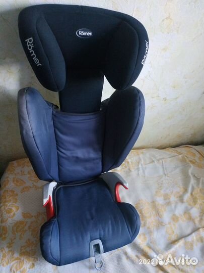 Кресло Romer kid fix SL universal 15-36 кг