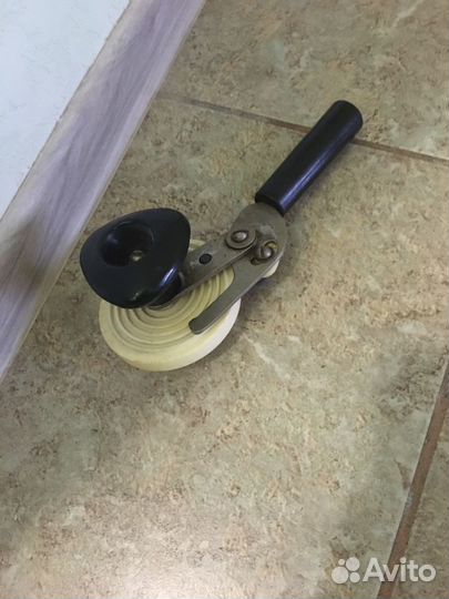 Закаточная машинка