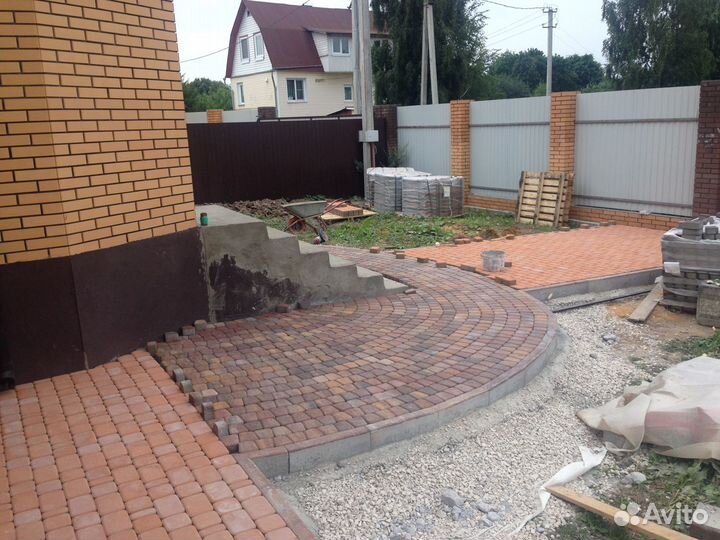 Укладка тротуарной плитки