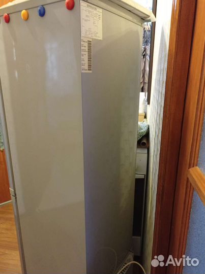 Холодильник Samsung cool n cool