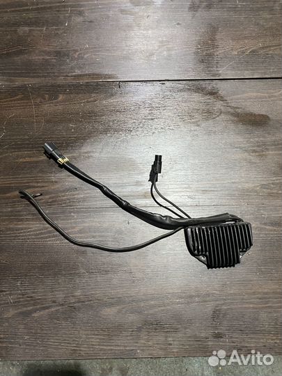 Реле регулятор для Harley-Davidson V-Rod 02-06