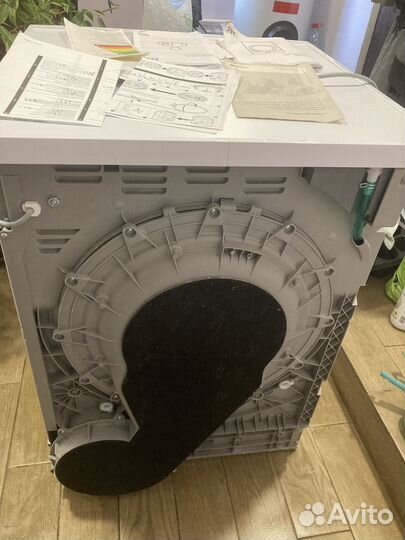 Сушильная машина AEG 8000 с тепловым насосом