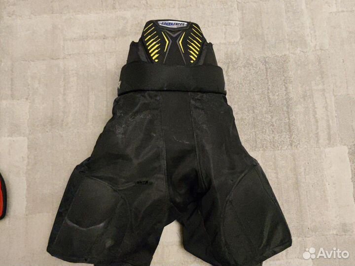 Хоккейные шорты Bauer Supreme 1S YTH размер L
