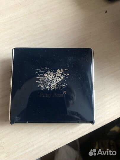 Подарок пудра, Канада