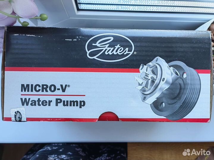 Помпа на ford focus 2