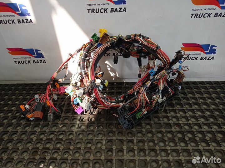 Проводка кабины Renault T