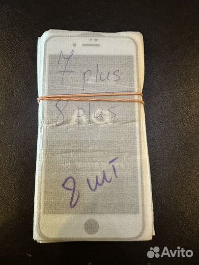 Стекло на iPhone