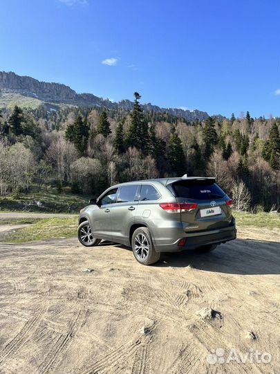 Toyota Highlander 3.5 AT, 2019, 115 000 км